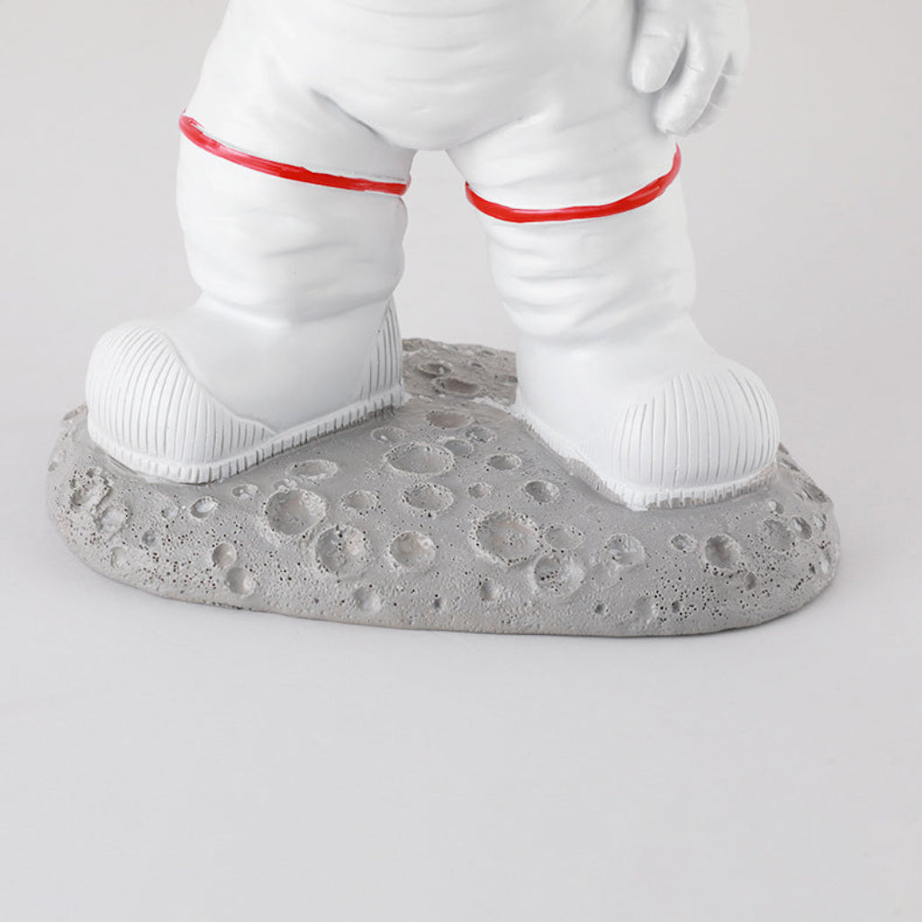Modern Astronaut Resin Table & Wall Lamp – 3D Printed Moon Shade Accent Light