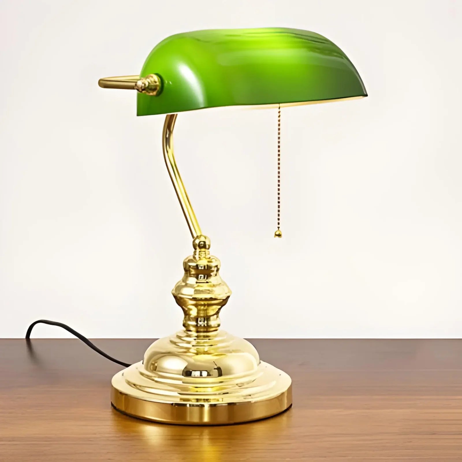 Antique American Retro Bank DeskLamp with Green - Vintage Decorative Office Lighting