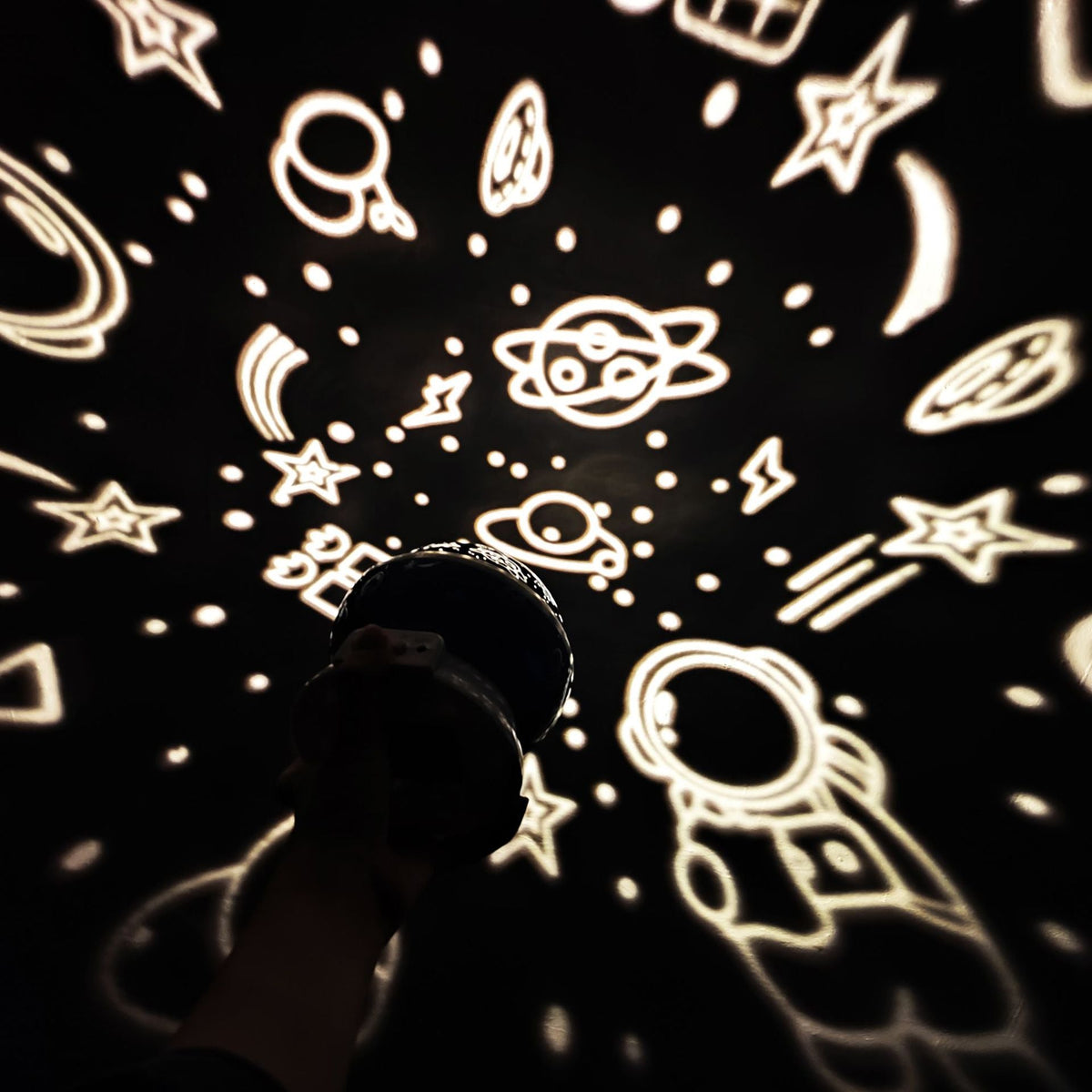 Rotating Astronaut Star Projector Night Light, USB or AA Battery Powered
