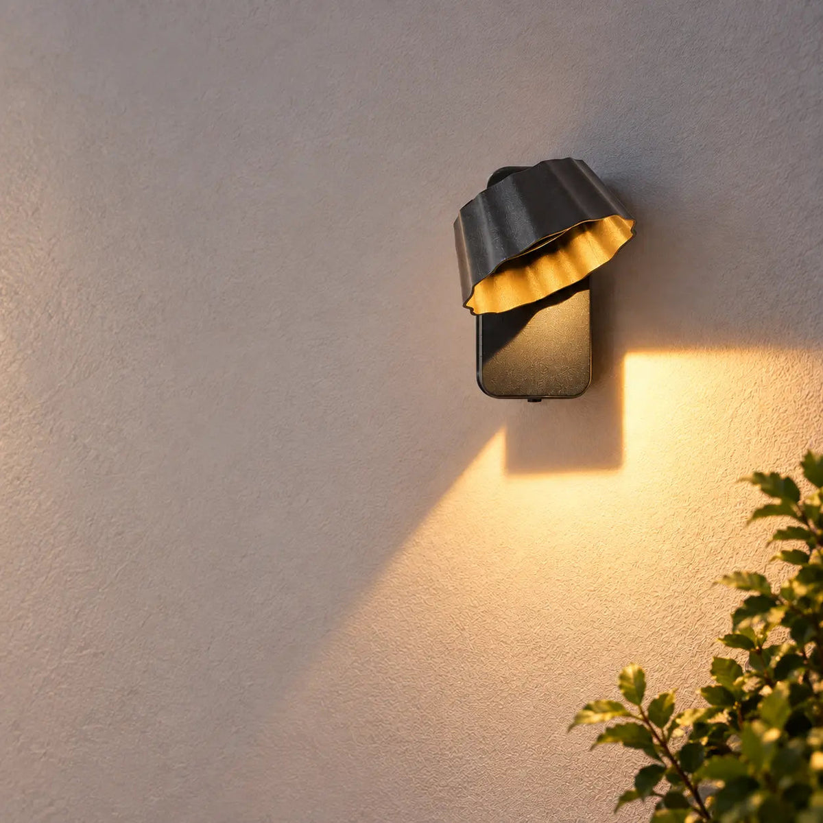 Rotatable Outdoor LED Wall Lamp - 10W Aluminum Waterproof Sconce, IP65 Exterior Light for Villa, Garden & Patio Velumoza