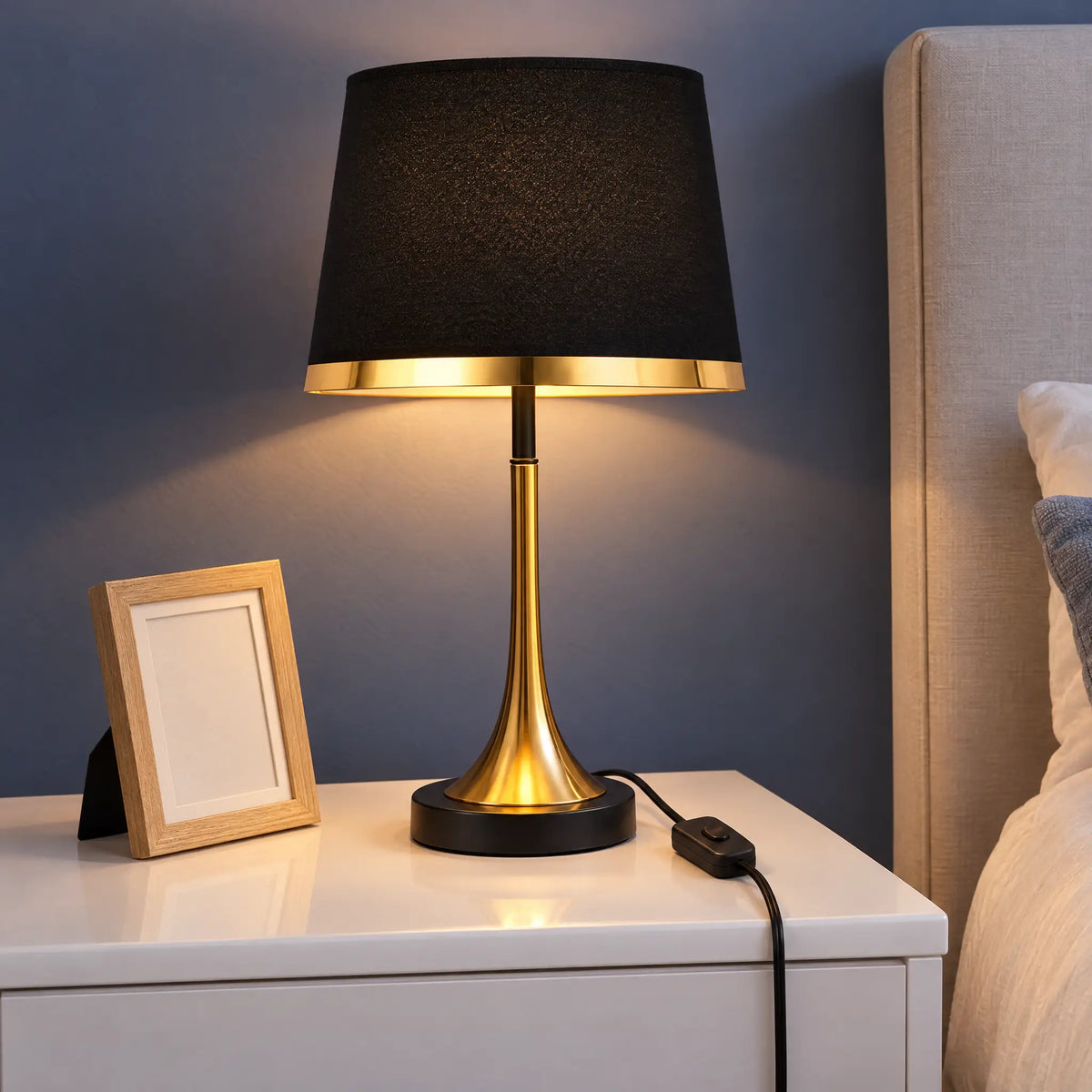 European Retro Desk Lamp - B Black, Button Switch