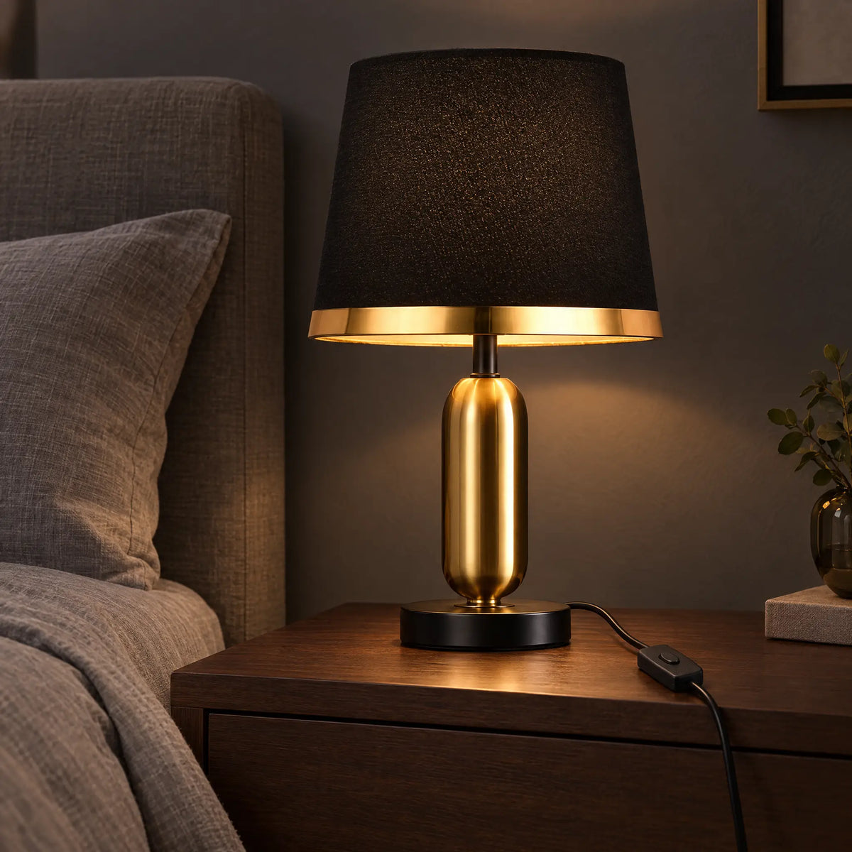 European Retro Desk Lamp - A Black, Button Switch