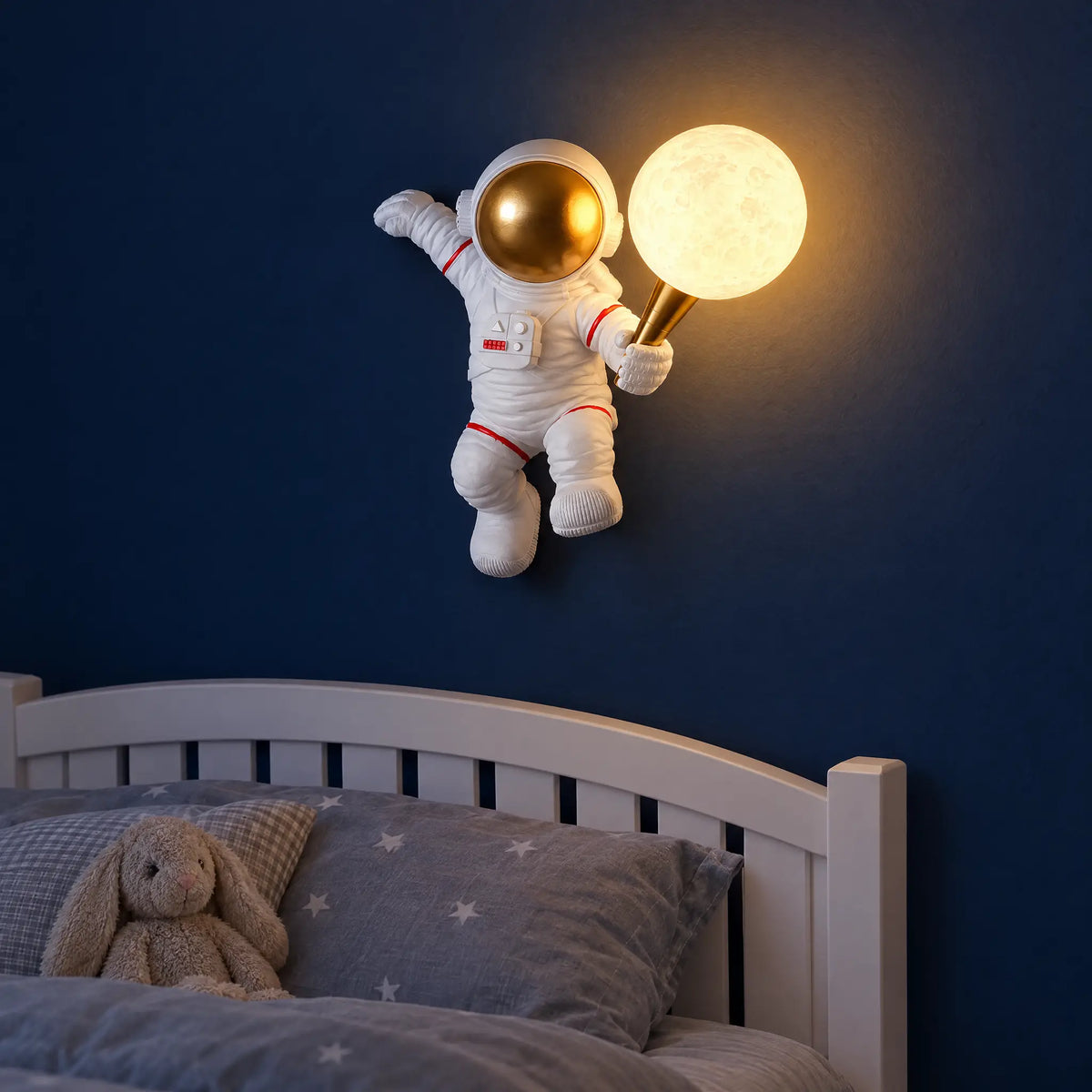 Astronaut Lamp - C (Wall)